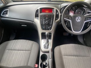/photos/9747/5a1ce0fb-3584-c0f3-c06a-bf44810260fb_i320x240.jpg