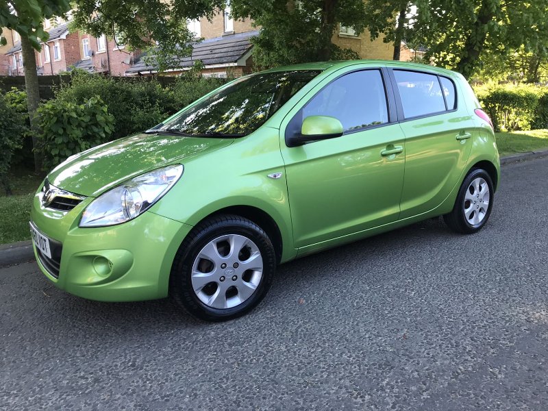 Sold 10 Hyundai I 1 4 Crdi Comfort 5dr Southall Middlesex Junction 3 Cars